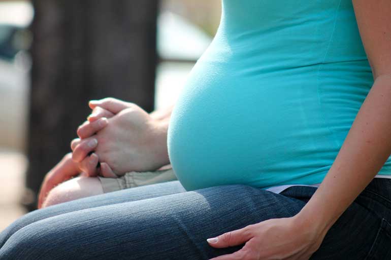 Pregnant_Banner_Phone